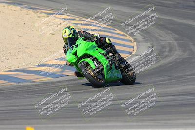 media/Jan-10-2025-CVMA Friday Practice (Fri) [[489e0da257]]/Group 4 and Trackday/Session 3 (Turns 9 and 10)/